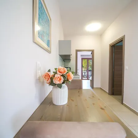 Dimitra & Deslina Luxury αpartments Georgioupoli